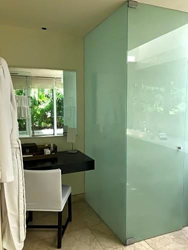 Movich Club at Blue Diamond Luxury Boutique Hotel