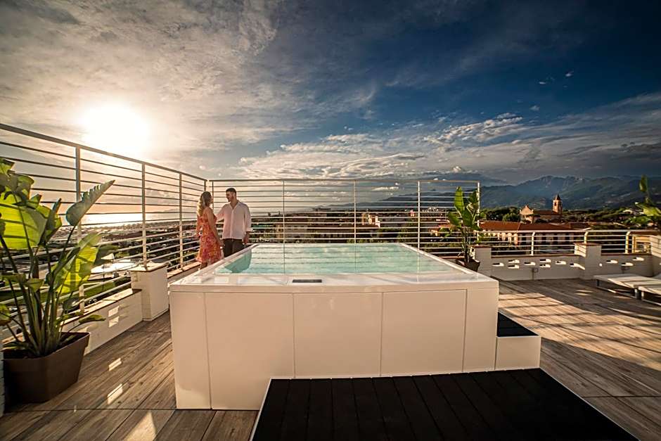 Hotel Esplanade
