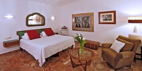 Double Room with Extra Bed