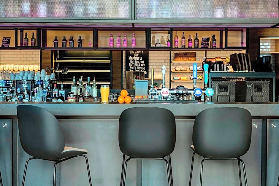 Moxy by Marriott London Stratford