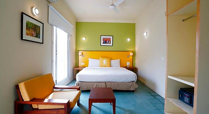 bloom Boutique I Signature Towers