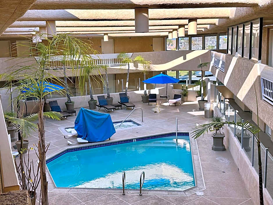 The Pacific Inn