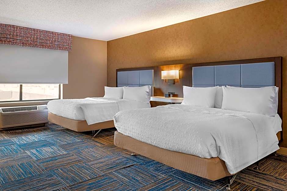 Hampton Inn By Hilton Greenfield, In