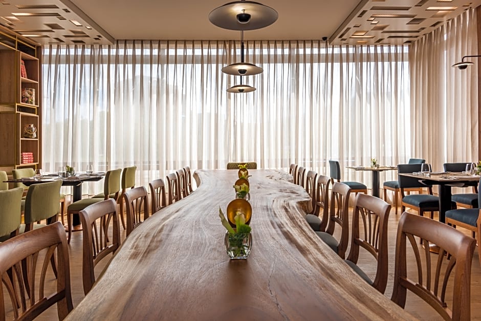 NH Collection Bogota WTC Royal