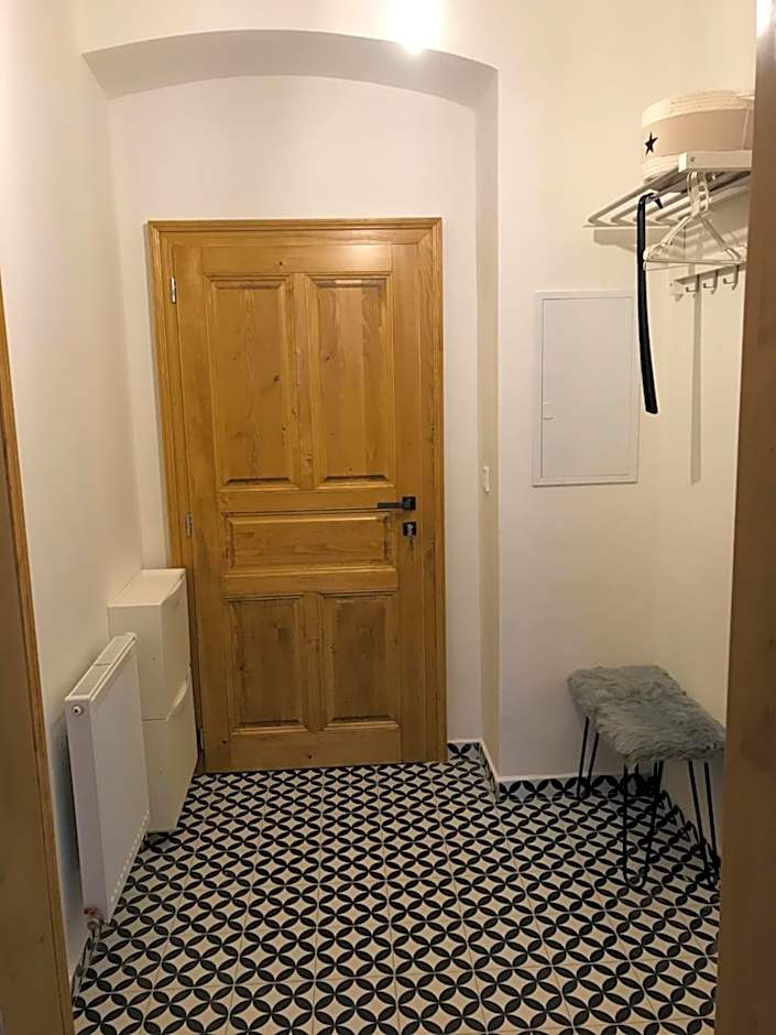 Stará Škola Hedeč