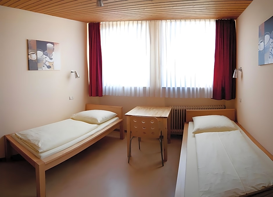 Haus International Hostel