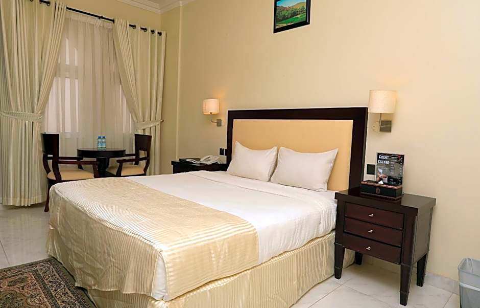 Remas Hotel Suites - Al Khoudh, Seeb, Muscat