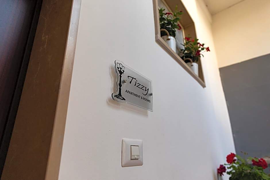 Tizzy Apartment & Rooms