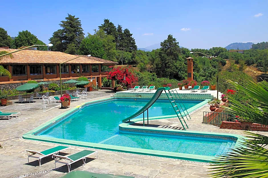 Hotel Pie de la Sierra