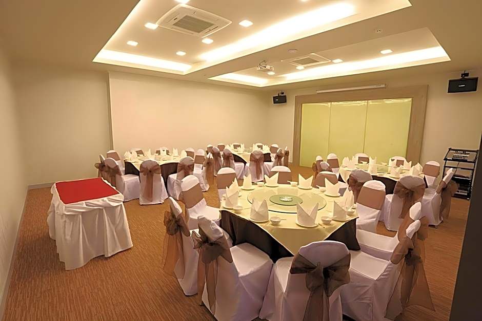 Bright Hotel Khon Kaen