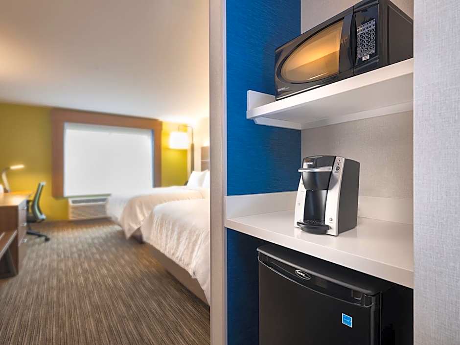 Holiday Inn Express & Suites Salem North-Keizer By IHG