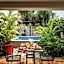 Art 57 Hotel Boutique - Adults Only
