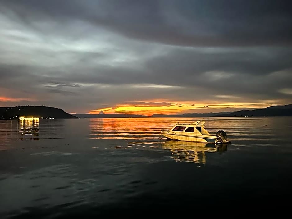 Purnama Balige Hotel & Resto