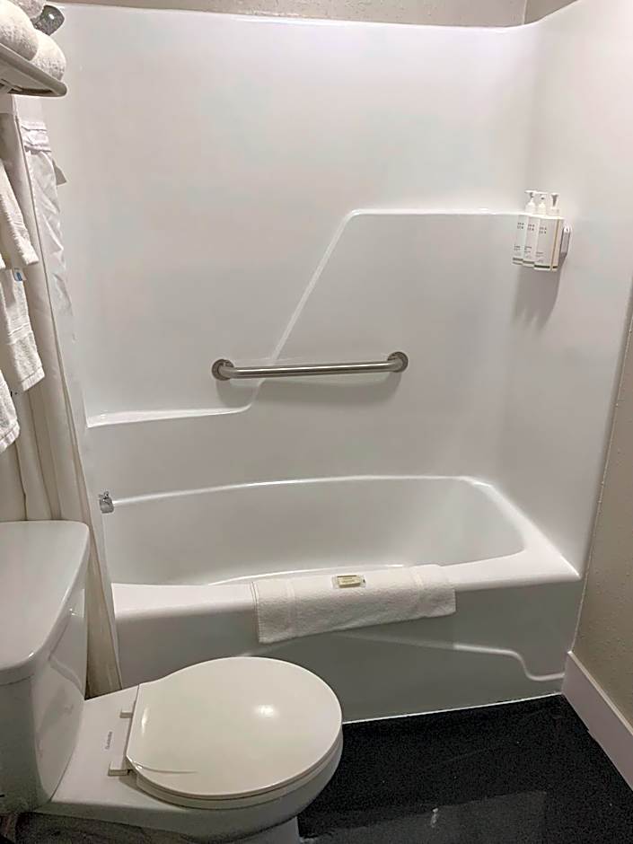 Days Inn by Wyndham Fergus Falls