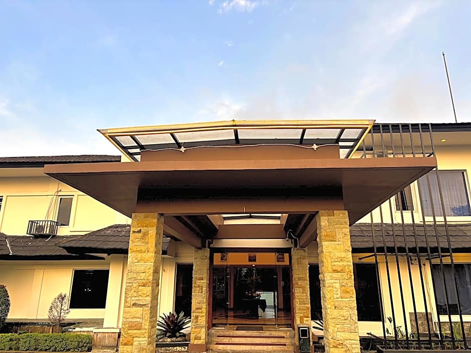 Parama Hotel