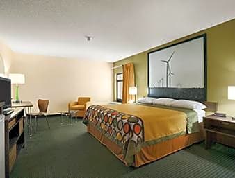 Super 8 by Wyndham Columbia City