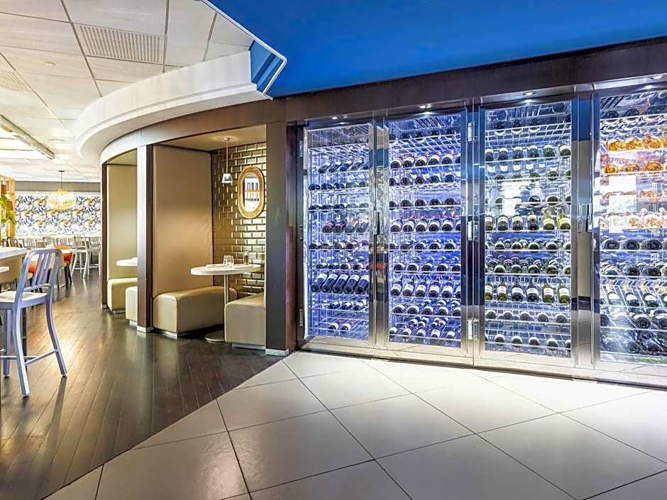 Mercure Paris Massy Gare TGV