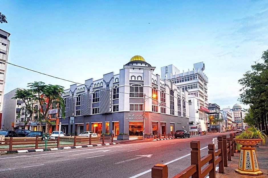 Jewels Hotel