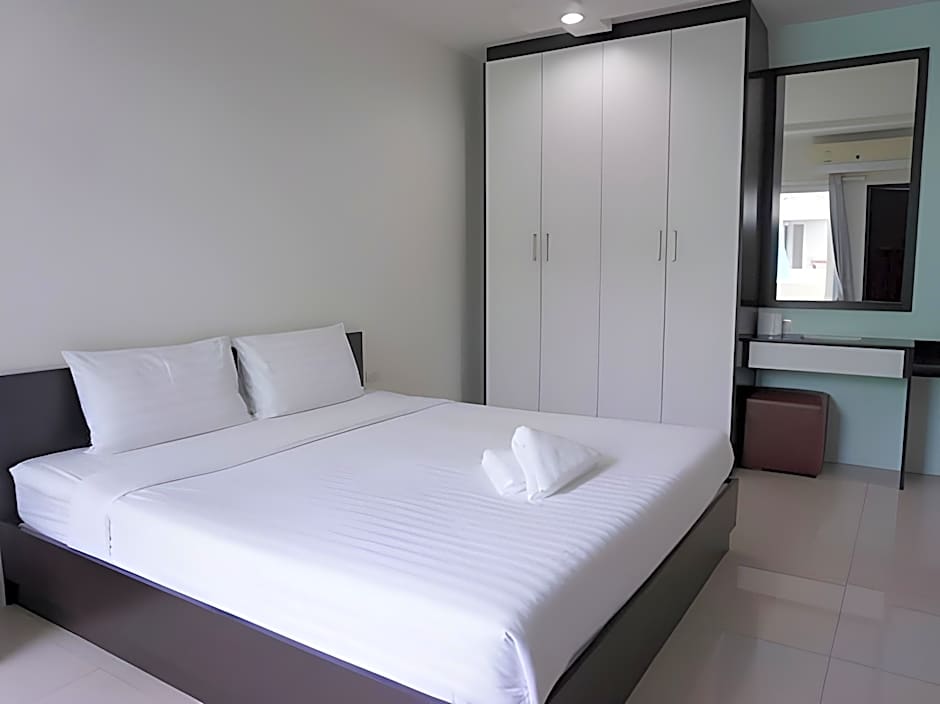 Hua Hin Irooms Hotel