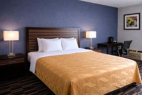 Standard Double Room with 2 Double Beds - Smoking