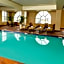 Woolley's Classic Suites Denver Airport