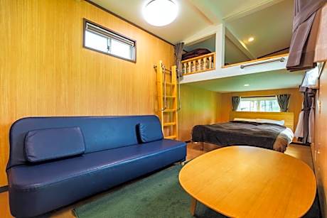 Trailer Cottage with Loft