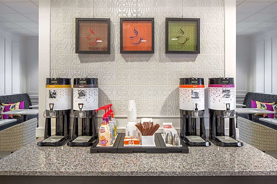 Hampton Inn By Hilton - Suites Newport-Cincinnati KY