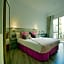 Dreamkeys Apartments & Suites