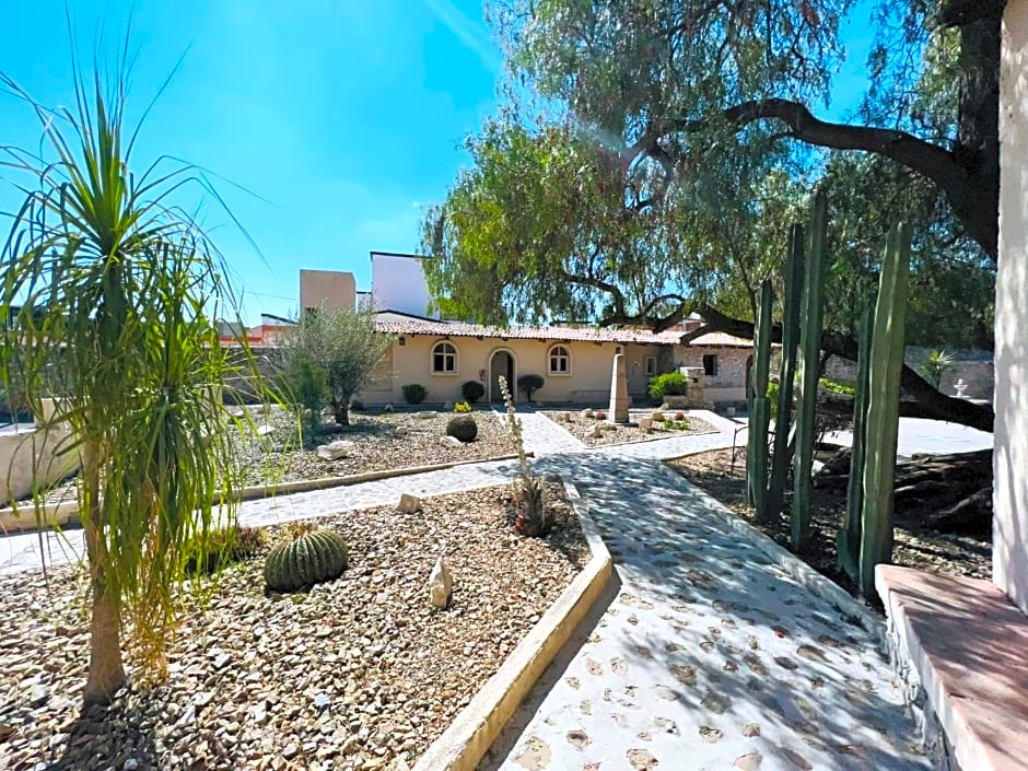 Hotel Parador Vernal