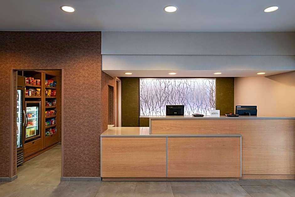 Fairfield Inn & Suites by Marriott Kansas City Airport