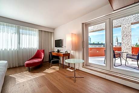 Double or Twin Room with Balcony