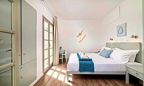 Suite with Garden View