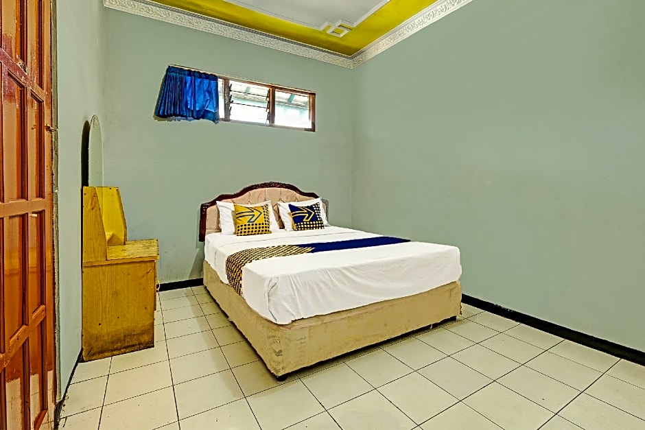 SPOT ON 91715 Hotel Citra Dewi 1