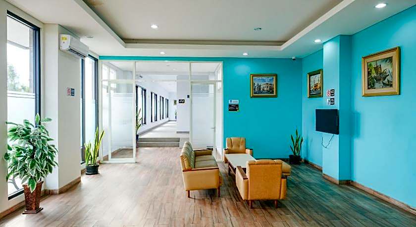 Sans Hotel Rajawali Surabaya by RedDoorz