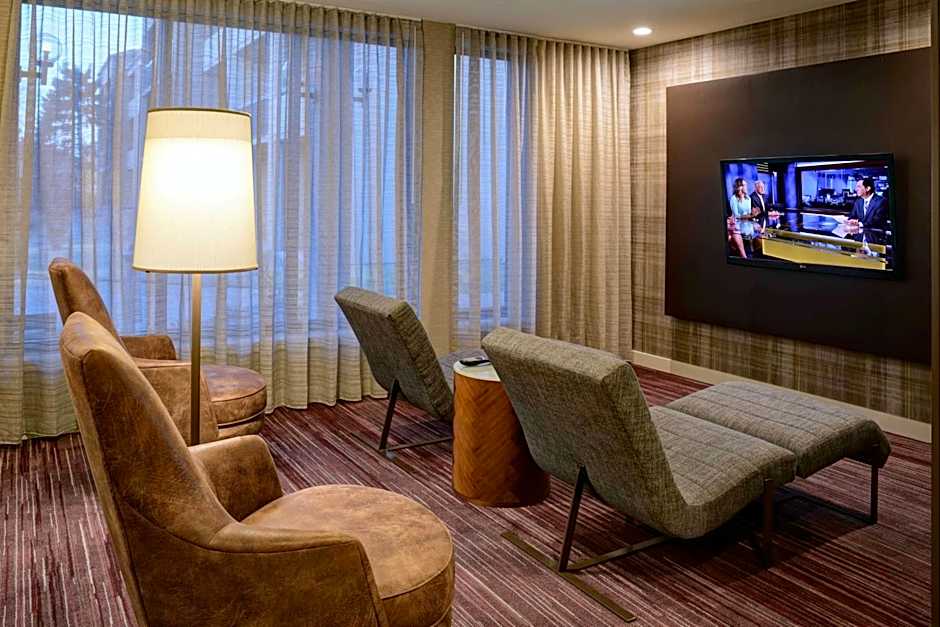 Sonesta Select Kansas City South Overland Park