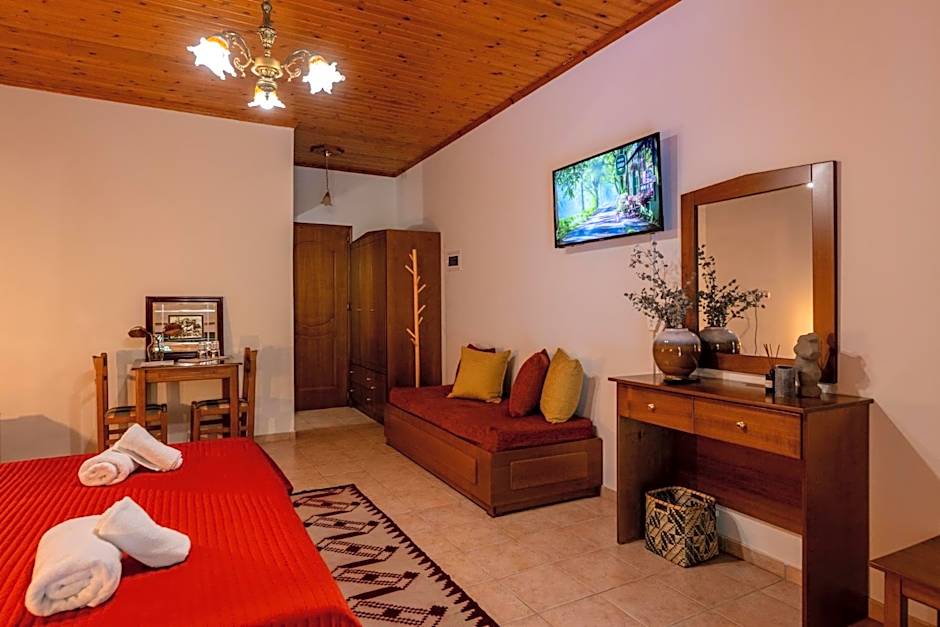 Mountain Hotels "Aroanides"