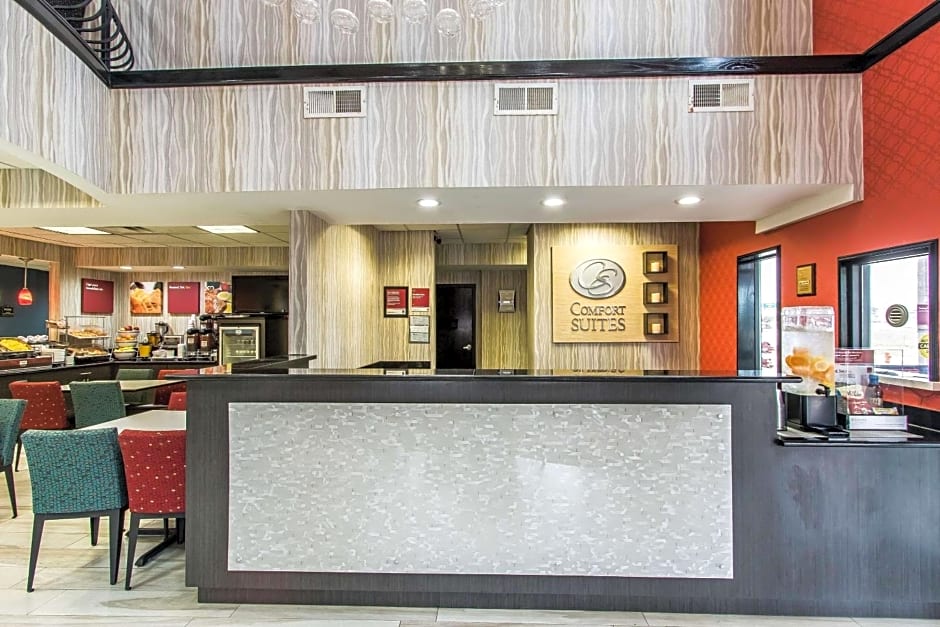 Comfort Suites Fairgrounds West