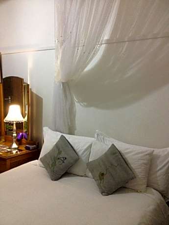 Deluxe Double Room with Bath