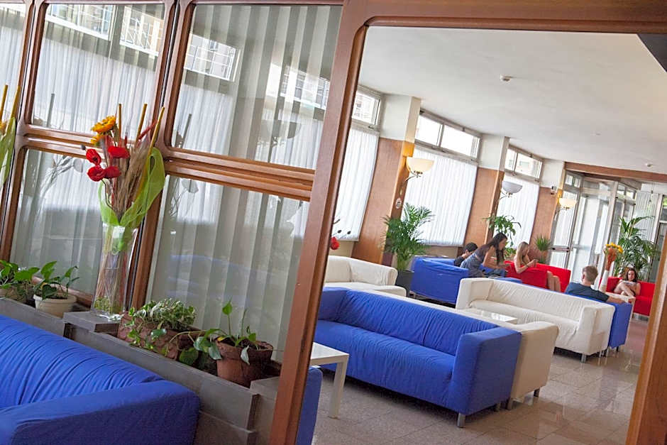 Auto Park Hotel