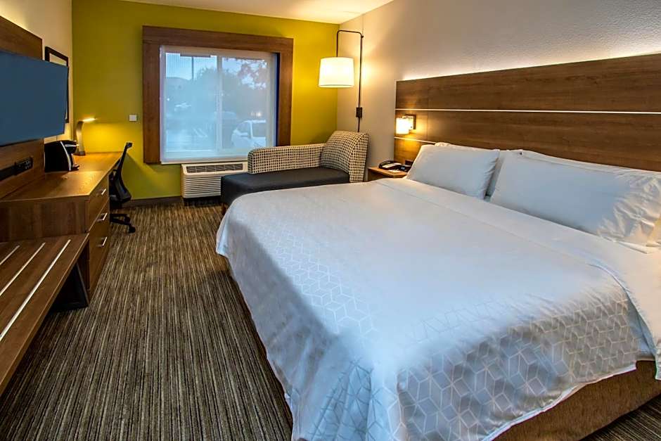 Holiday Inn Express Hotel & Suites Roseville - Galleria Area By IHG