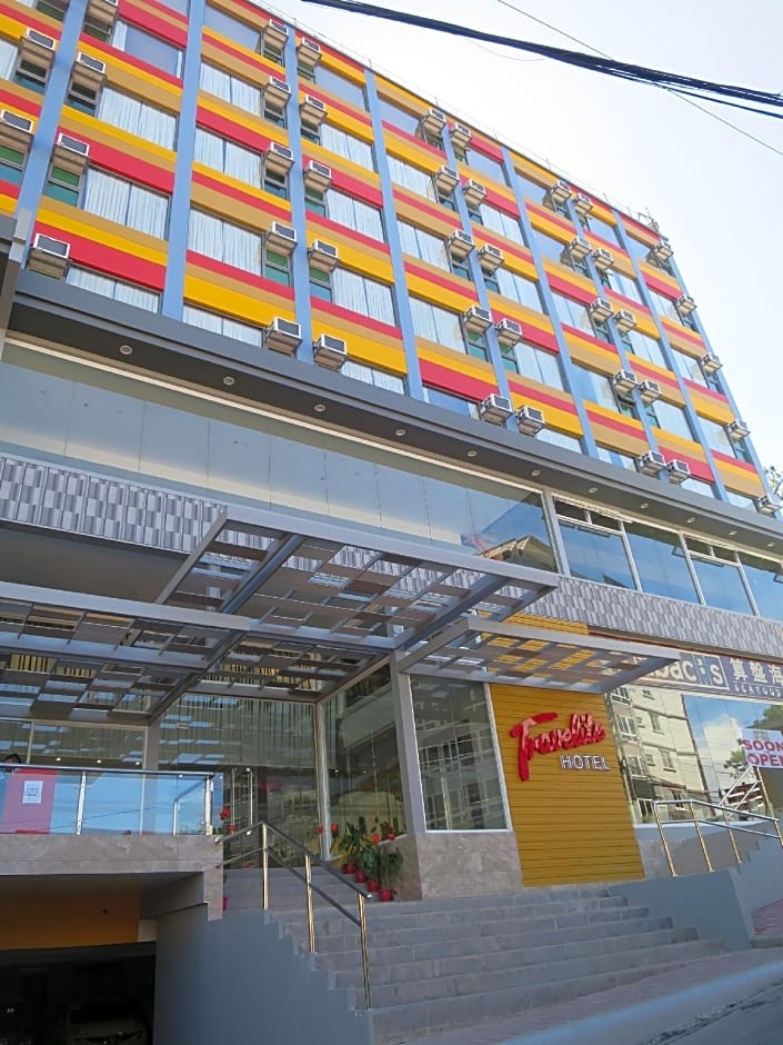 Travelite Hotel Legarda