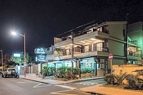 Quadruple Room with Sea View