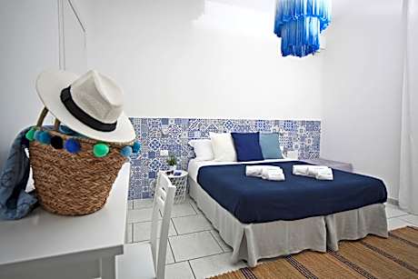 Double or Twin Room with Private Bathroom