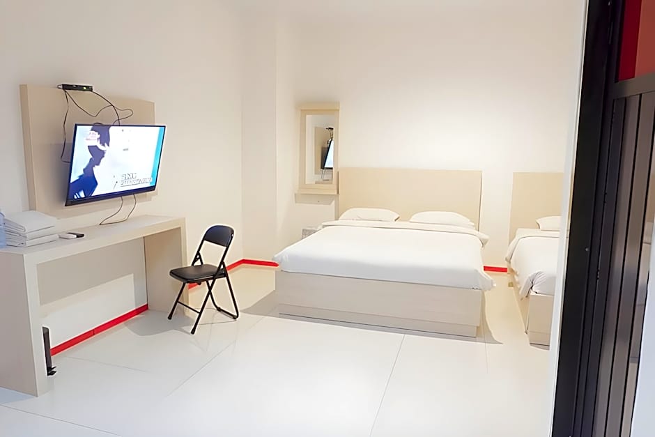 OYO 1633 Hotel Darma Nusantara 3