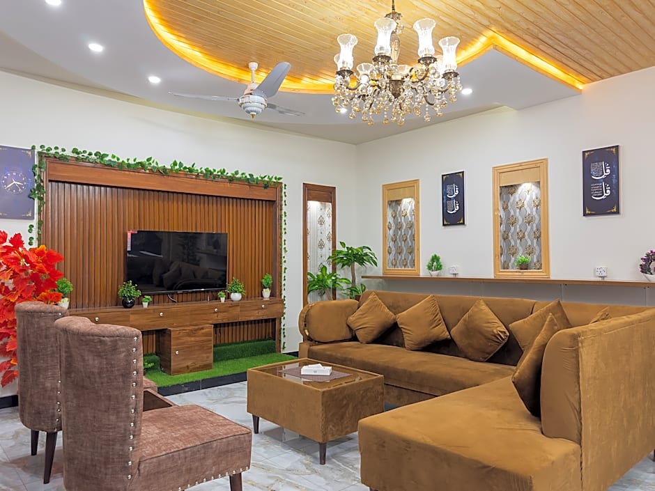 FT Residencia – Islamabad, OH