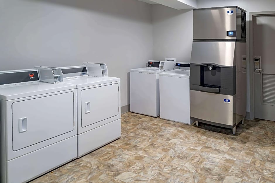 Microtel Inn & Suites by Wyndham Athens