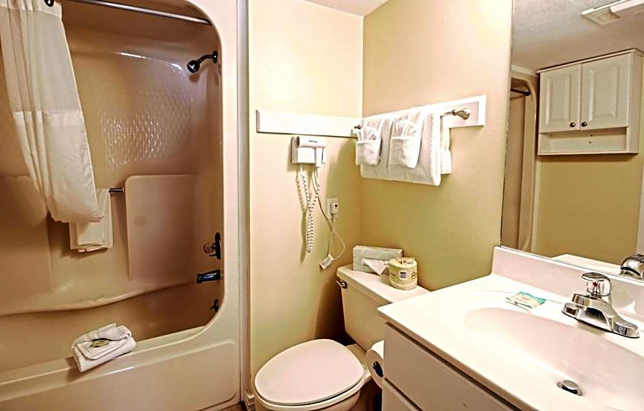 Peppertree by the Sea