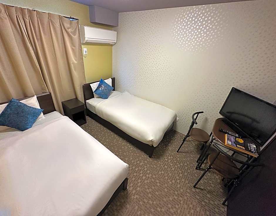 Miro Kyoto Nijo Hotel