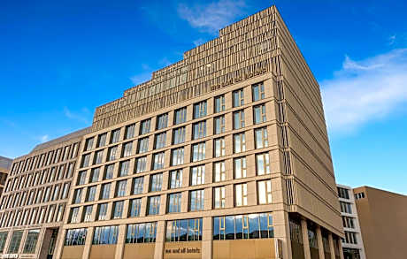 me and all hotel Ulm, by Hyatt