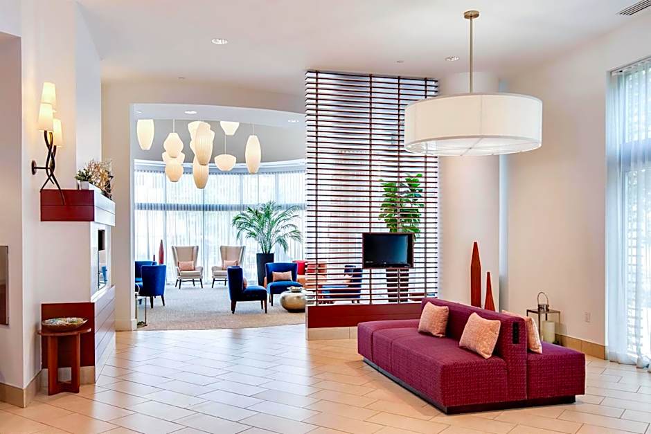 Hilton Garden Inn Alexandria Old Town National Harbor